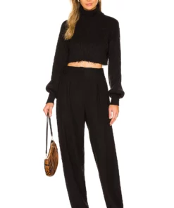 L'Academie Lucia Cropped Turtleneck In Black -Deals L'Academie Store LCDE WK167 V4