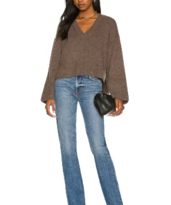 L'Academie Corrina V Neck Sweater In Umber -Deals L'Academie Store LCDE WK170 V4