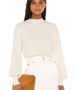 L'Academie Lumi Sweater In Cream