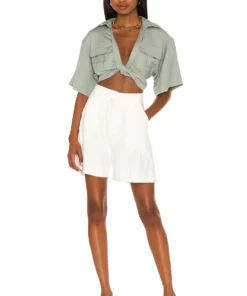 L'Academie The Chrisa Crop Blouse In Sage Green -Deals L'Academie Store LCDE WS742 V4